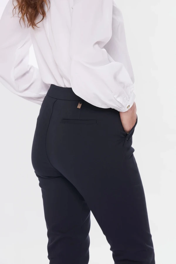 Pantalón clásico con spandex - Legacy Pantalón clásico con spandex - Legacy